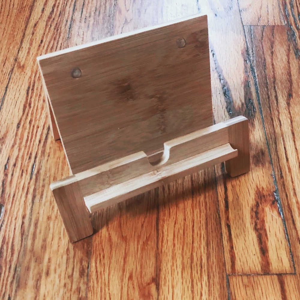 Umbra iPad stand NWOT